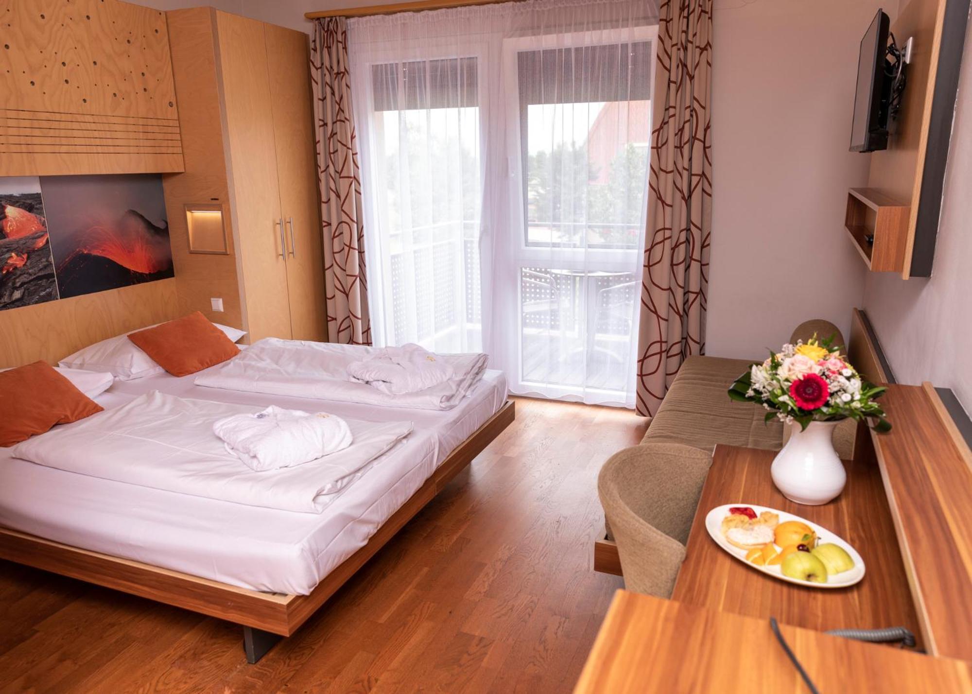 Vulkan Wellness Hotel & Camping Celldömölk Εξωτερικό φωτογραφία