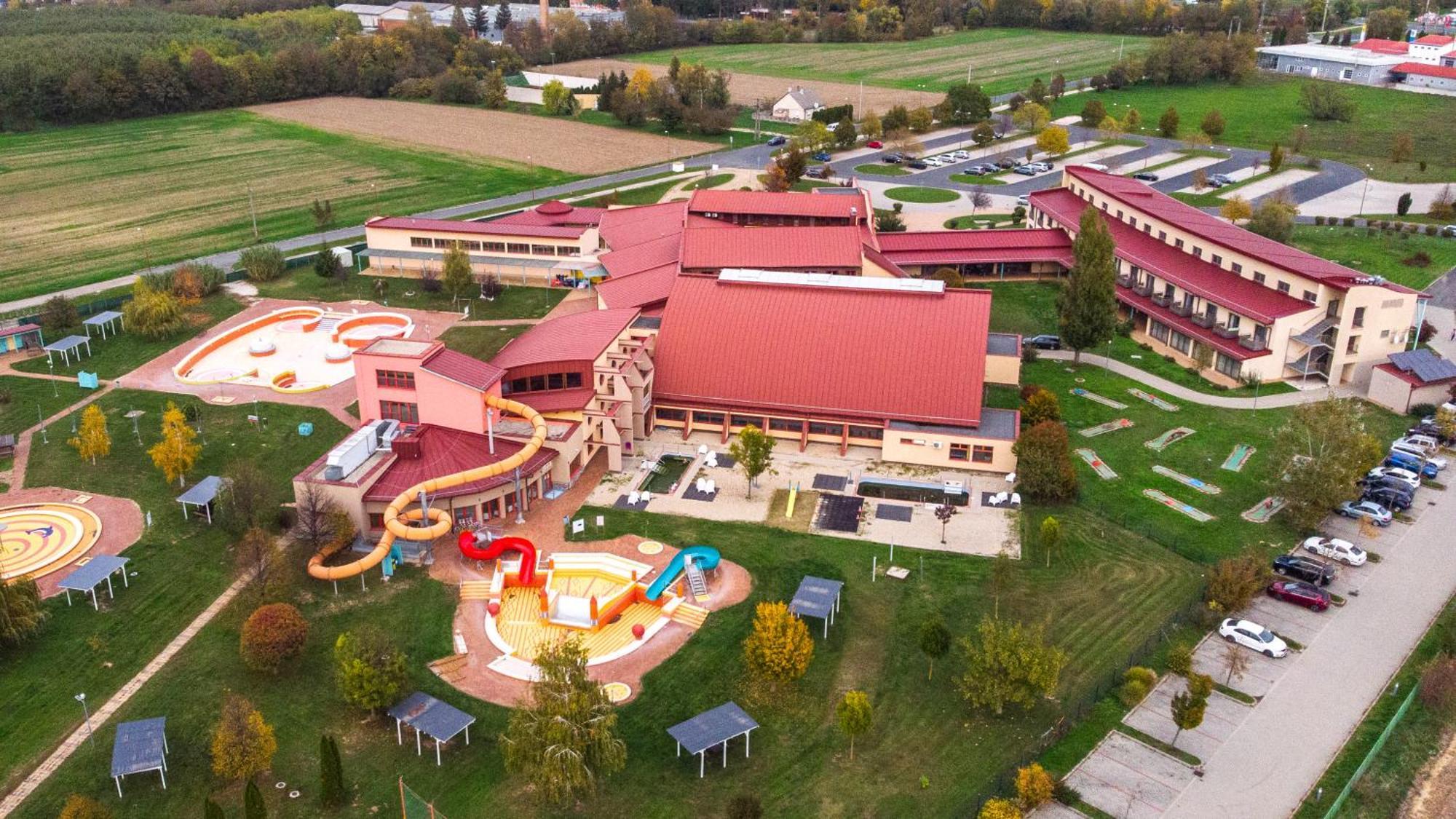 Vulkan Wellness Hotel & Camping Celldömölk Εξωτερικό φωτογραφία